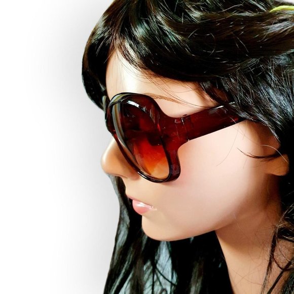 Vintage 2000s y2k, Paris Hilton look, unbranded, brown frame, large sunglasses - Picture 2 of 5